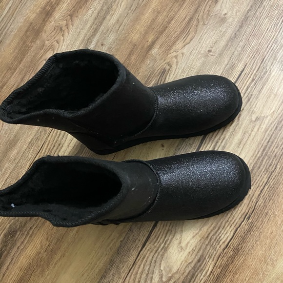 Boot s - Picture 4 of 5